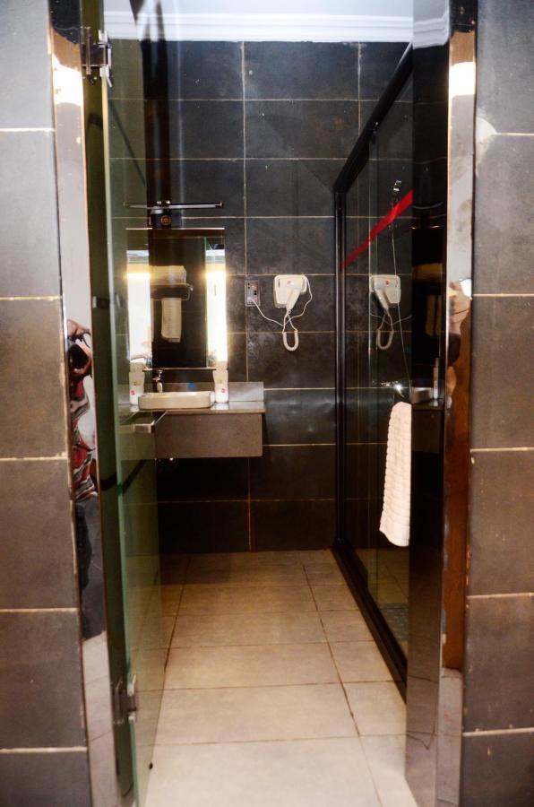 Ivy Hotel Emerald Ikeja Zewnętrze zdjęcie