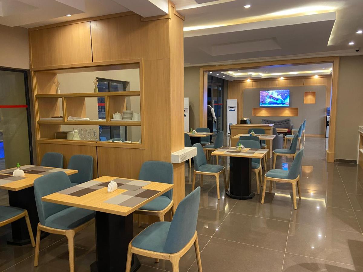 Ivy Hotel Emerald Ikeja Zewnętrze zdjęcie